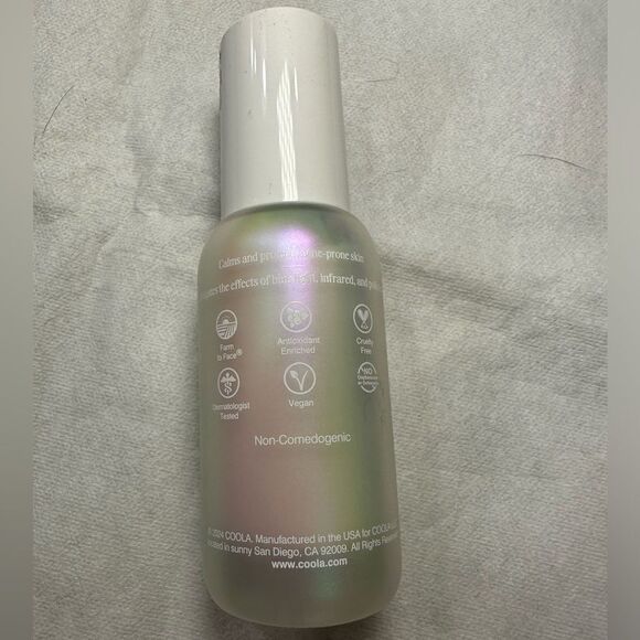 COOLA Clear Skin Oil-Free Moisturizer Zinc Oxide Sunscreen SPF 30 1oz - Picture 4 of 4